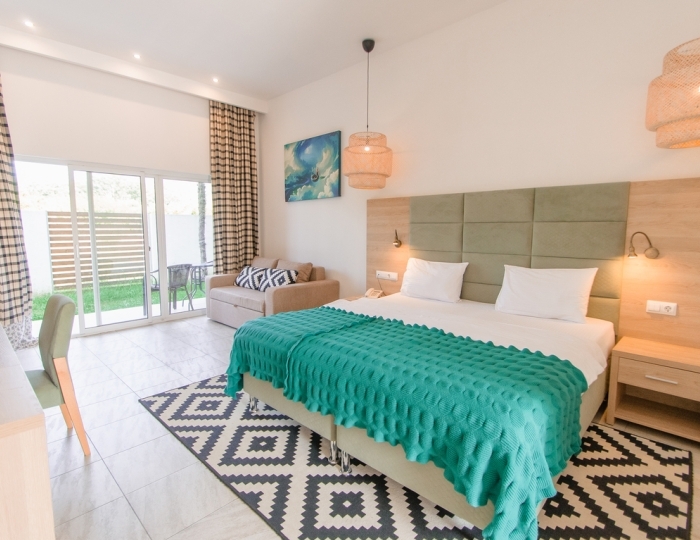 Семейный 2-местный с террасой - Отель Aquamarine Family Club / Аквамарин Фэмили Клаб Абхазия